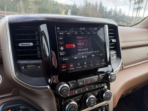 Used 2020 RAM 1500 Laramie image 21