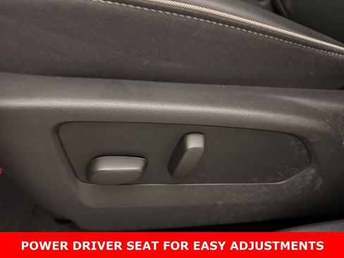 Used 2023 Buick Envision Essence image 5