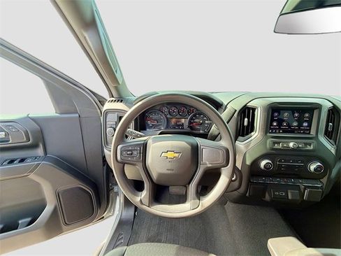 Used 2024 Chevrolet Silverado 1500 Custom image 24