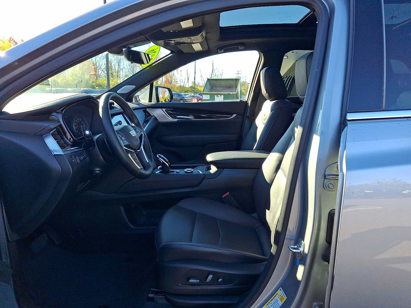Used 2026 Cadillac XT5 Premium Luxury w/ Driver Assist Package AWD/4WD image 14