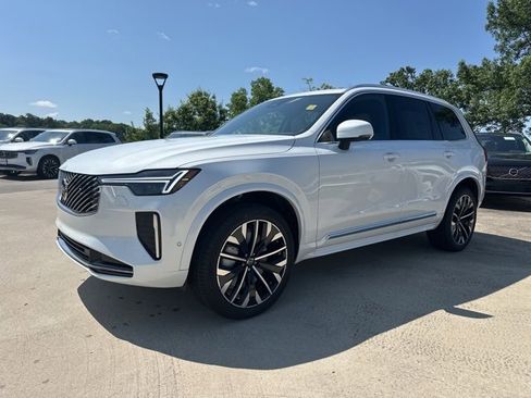 New 2026 Volvo XC90 B6 Plus w/ Protection Package Premier image 3