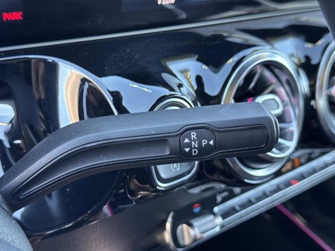 Used 2021 Mercedes-Benz GLA 45 AMG 4MATIC image 16