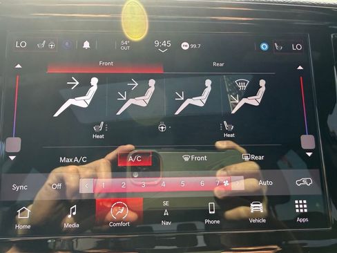 Used 2022 Dodge Durango GT image 19