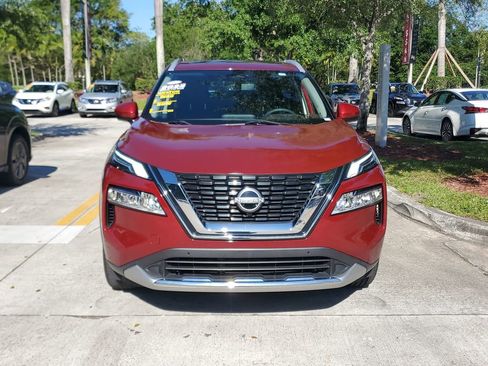 Certified 2023 Nissan Rogue Platinum w/ Platinum Premium Package AWD/4WD image 2