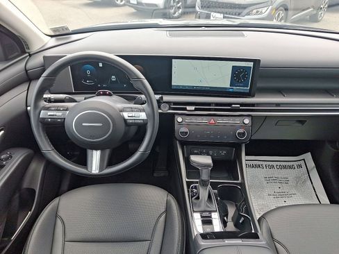 Certified 2025 Hyundai Tucson SEL image 10