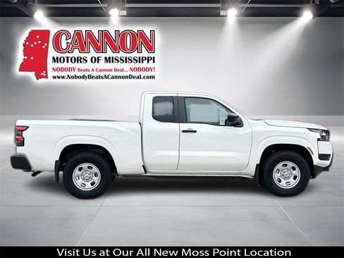 New 2026 Nissan Frontier S image 7