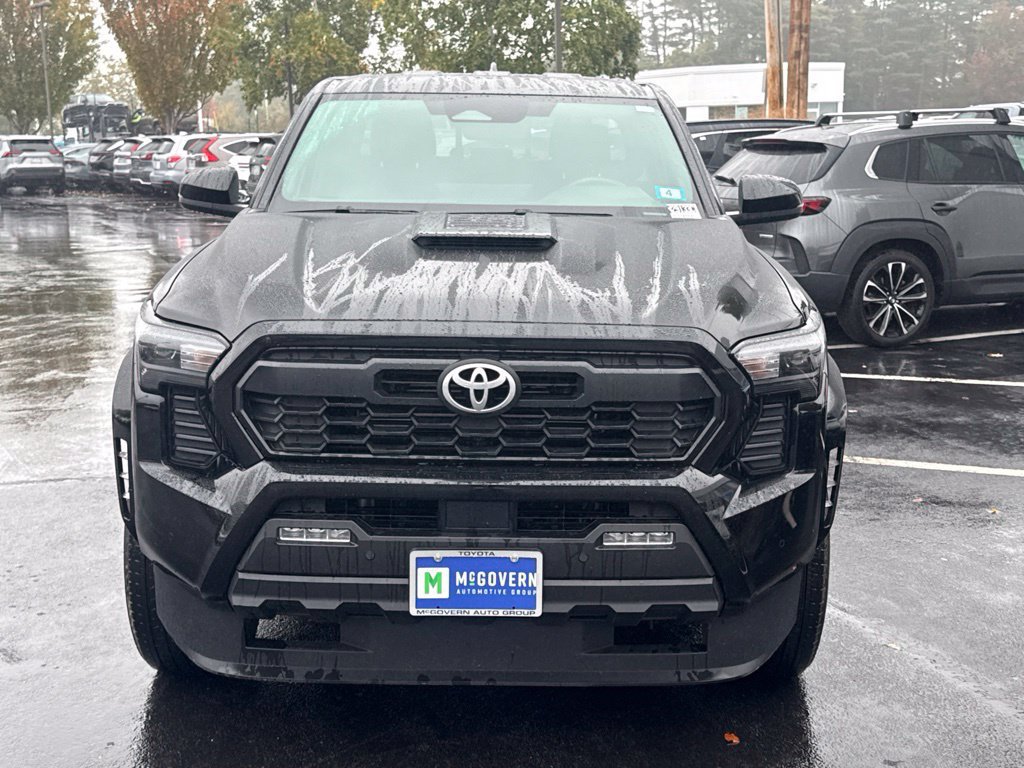 Used 2024 Toyota Tacoma TRD Sport w/ TRD Sport Upgrade Package AWD/4WD image 12