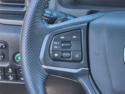 Used 2025 Honda Ridgeline TrailSport image 32