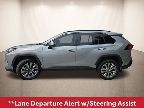 Used 2023 Toyota RAV4 XLE Premium FWD image 9