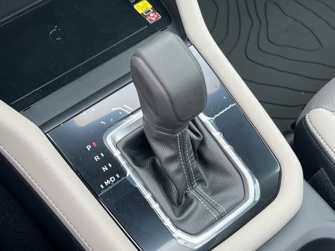 New 2025 Subaru Forester Limited image 22