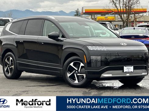 New 2026 Hyundai Ioniq 9 SE image 1