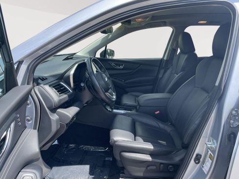 Used 2023 Subaru Ascent Limited w/ Technology Package AWD/4WD image 5