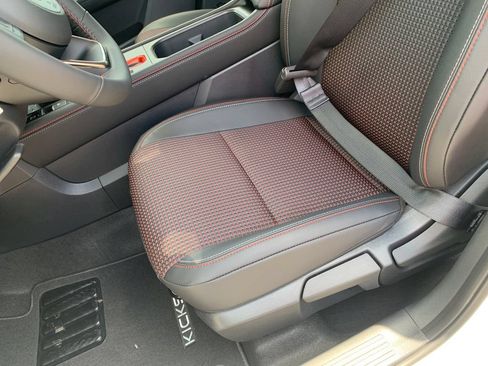 New 2026 Nissan Kicks SR w/ Cold Weather Package FWD image 20