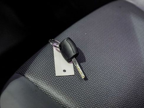 Used 2017 Ford Transit Connect XL image 51