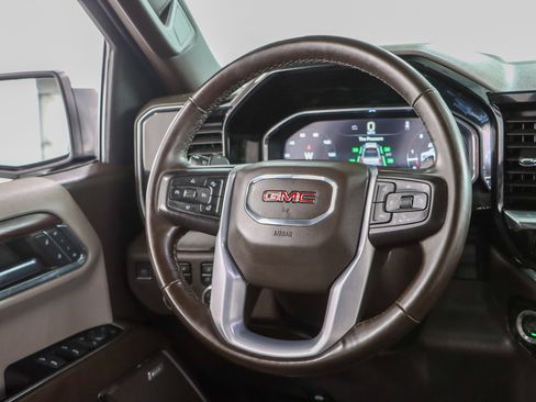 Used 2023 GMC Sierra 1500 SLT w/ SLT Premium Plus Package AWD/4WD image 13