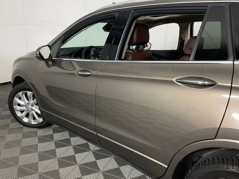 Used 2016 Buick Envision Premium AWD/4WD image 37