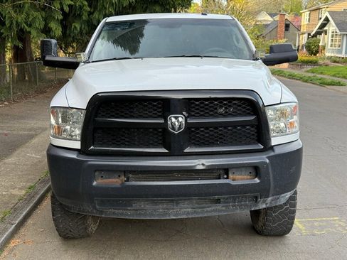 Used 2017 RAM 2500 Tradesman image 4