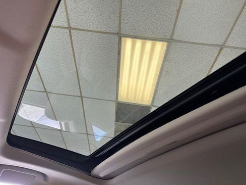 Used 2018 Honda Civic Touring image 20