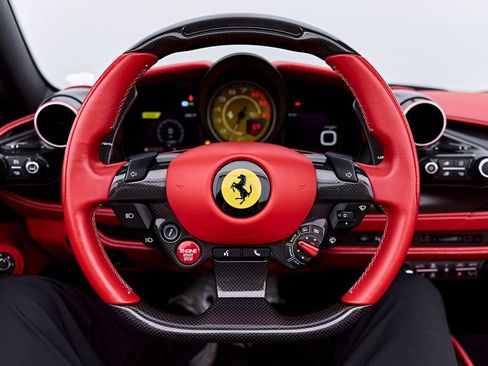 Used 2022 Ferrari F8 Tributo RWD image 56
