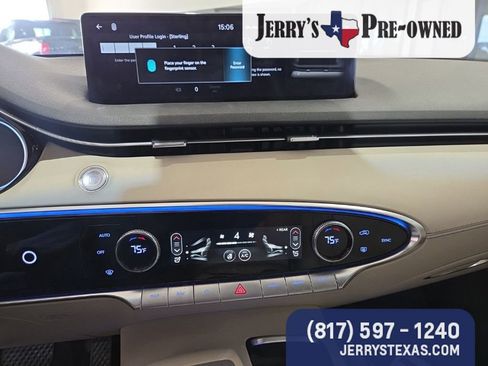 Used 2024 Genesis GV70 2.5T w/ Advanced Package AWD/4WD image 11