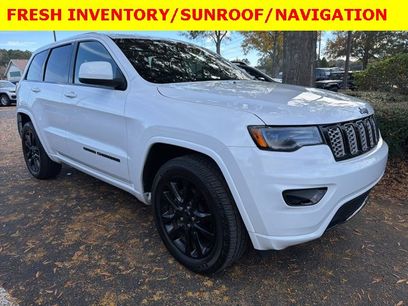Used 2020 Jeep Grand Cherokee Altitude