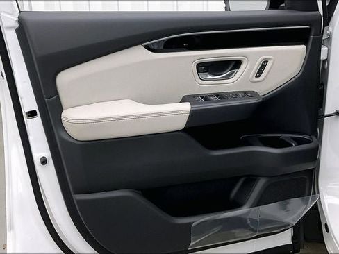 New 2026 Honda Pilot EX-L image 10