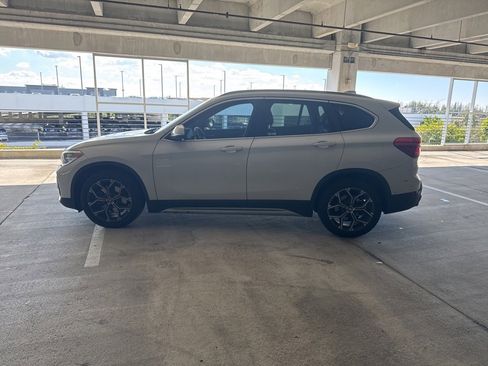 Used 2020 BMW X1 xDrive28i image 8