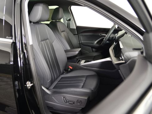 New 2025 Audi Q5 Premium Plus image 18