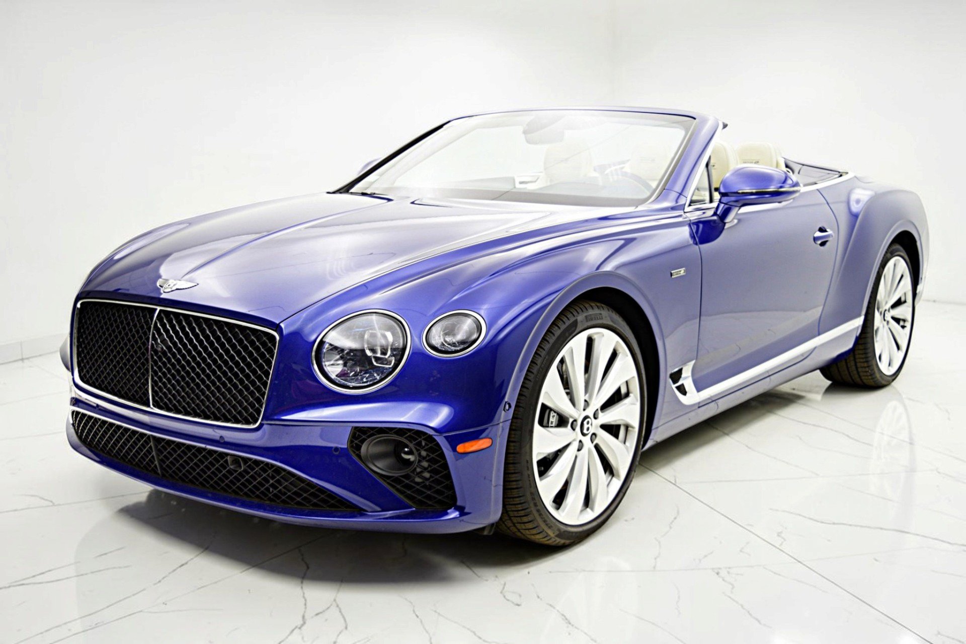 Used 2024 Bentley Continental GT AWD/4WD image 1