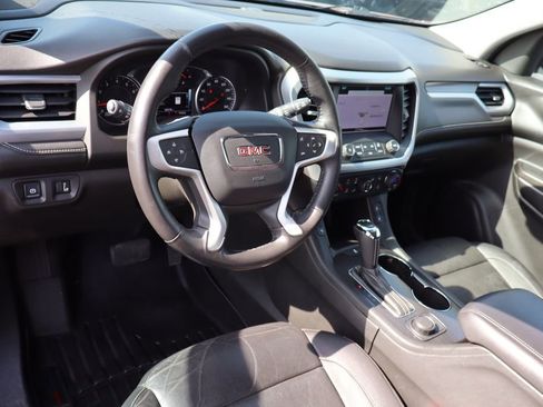 Used 2017 GMC Acadia SLT FWD image 5