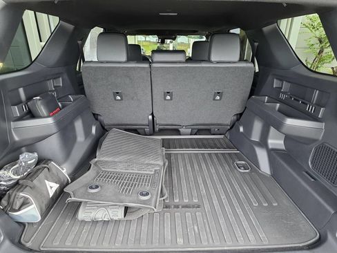 Used 2025 Toyota 4Runner TRD Off-Road Premium AWD/4WD image 13