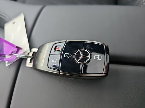 New 2026 Mercedes-Benz GLE 63 AMG S image 36