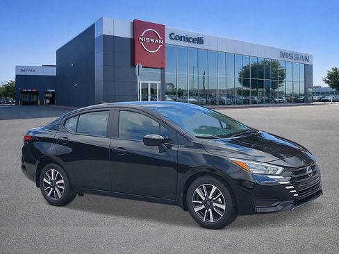 New 2025 Nissan Versa SV w/ Trunk Package image 2