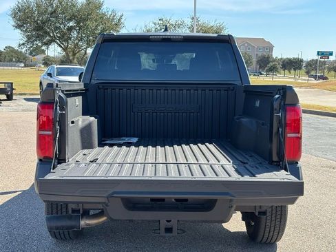 Used 2025 Toyota Tacoma SR5 image 6