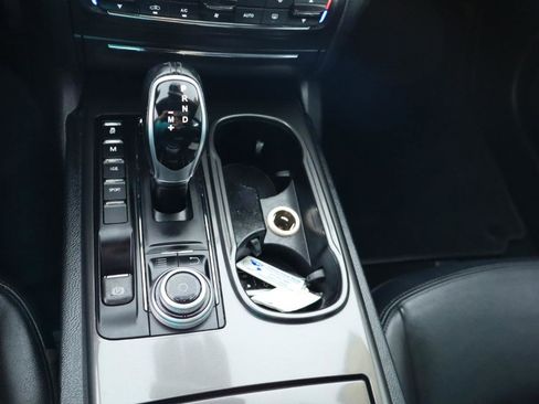 Used 2018 Maserati Ghibli image 21