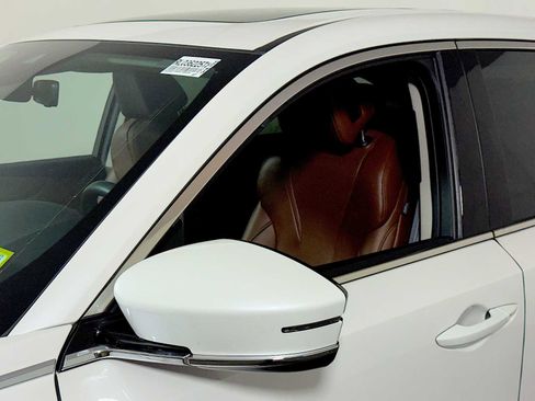 Used 2024 Acura MDX SH-AWD w/ Technology Package image 29