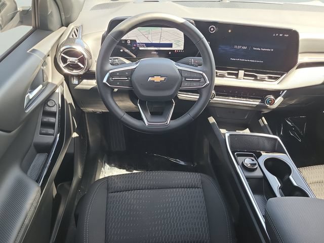 New 2026 Chevrolet Equinox LT w/ Safety and Technology Package FWD image 15