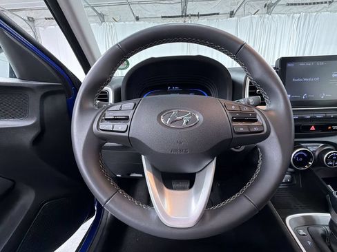 Used 2026 Hyundai Venue SEL FWD image 26