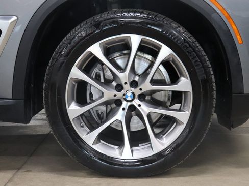 Used 2026 BMW X5 xDrive40i AWD/4WD image 30