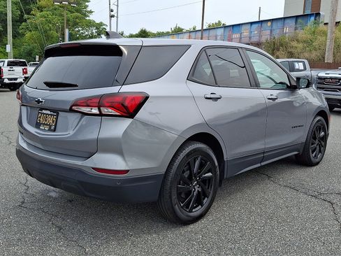 Used 2024 Chevrolet Equinox LS w/ LS Convenience Package FWD image 7