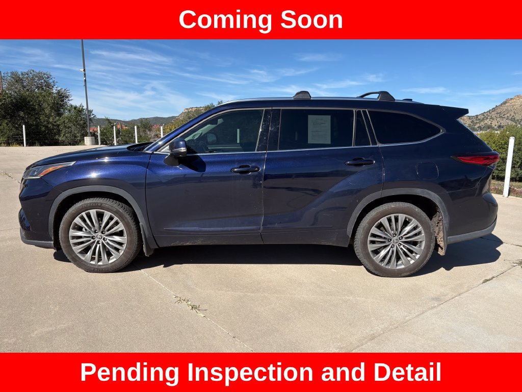 Used 2021 Toyota Highlander Platinum AWD/4WD image 6