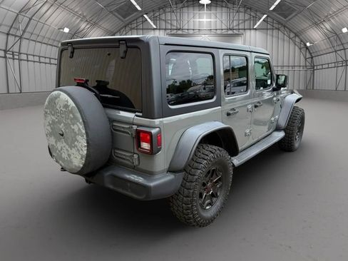 Used 2018 Jeep Wrangler Unlimited Sport S image 6