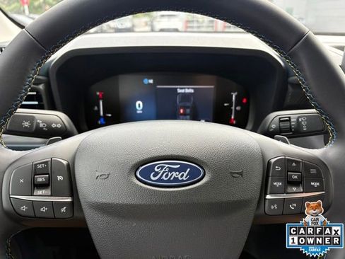 Used 2025 Ford Maverick Lobo AWD/4WD image 19