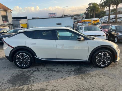 Used 2024 Kia EV6 Light image 5