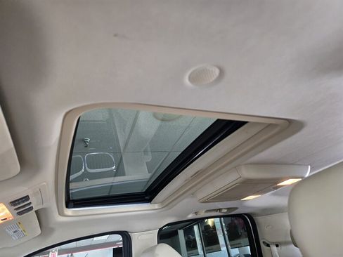 Used 2008 Cadillac Escalade ESV AWD image 34
