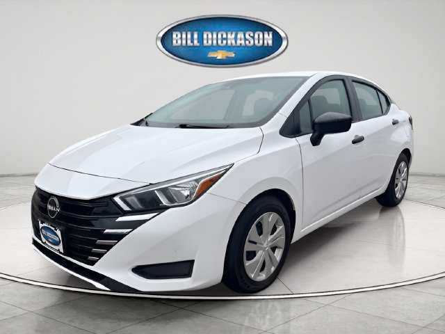 Used 2023 Nissan Versa S FWD image 3