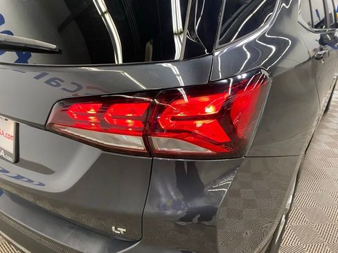 Used 2023 Chevrolet Equinox LT image 16