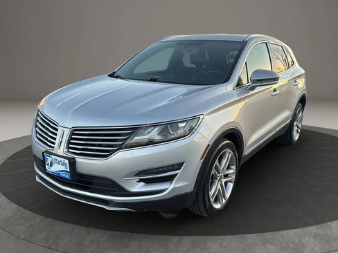Used 2017 Lincoln MKC Reserve image 17