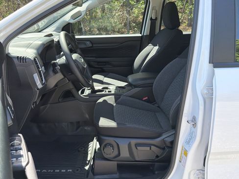 Used 2024 Ford Ranger XL w/ Trailer Tow Package image 17