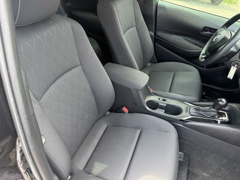 Used 2024 Toyota Corolla LE FWD image 15